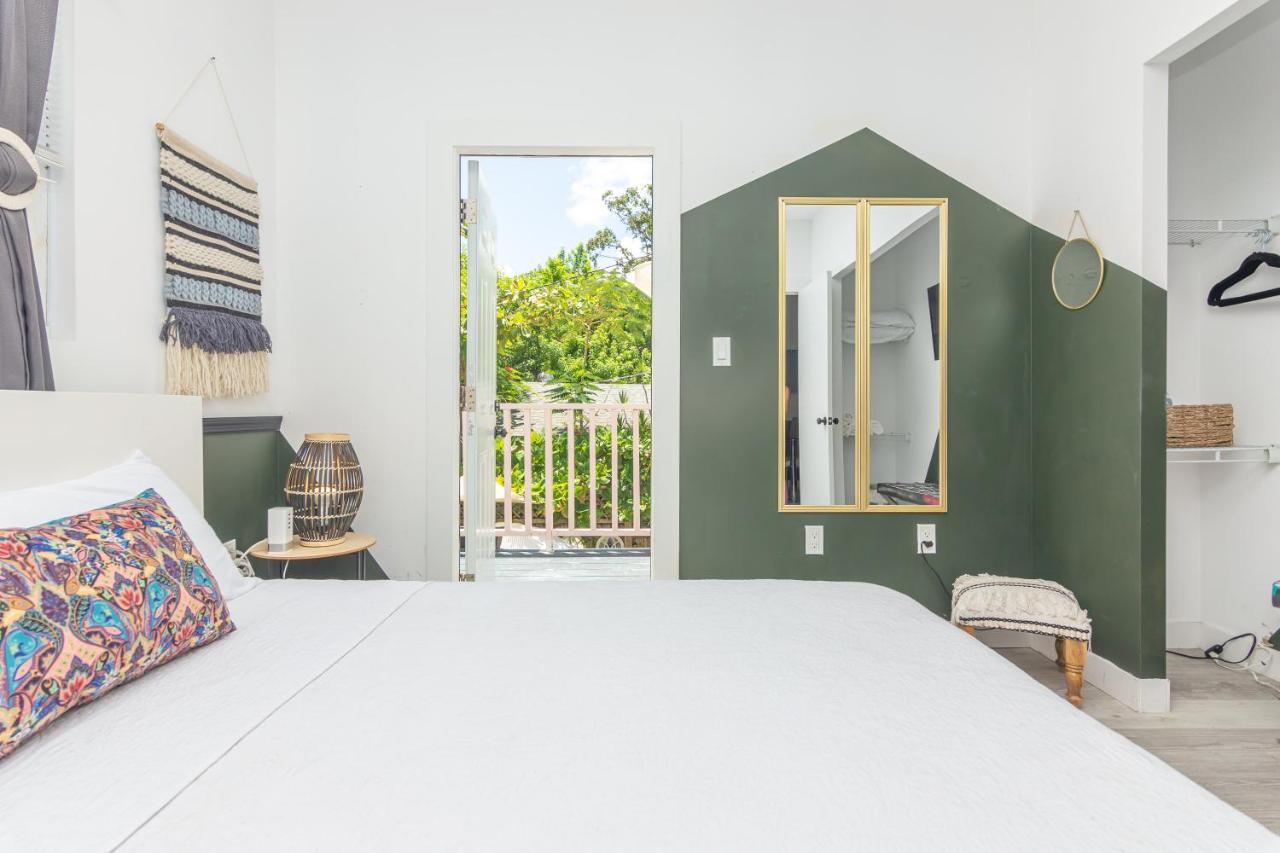 1 Bedroom Apartment With Balcony Miami - Heart Of Downtown Exterior photo