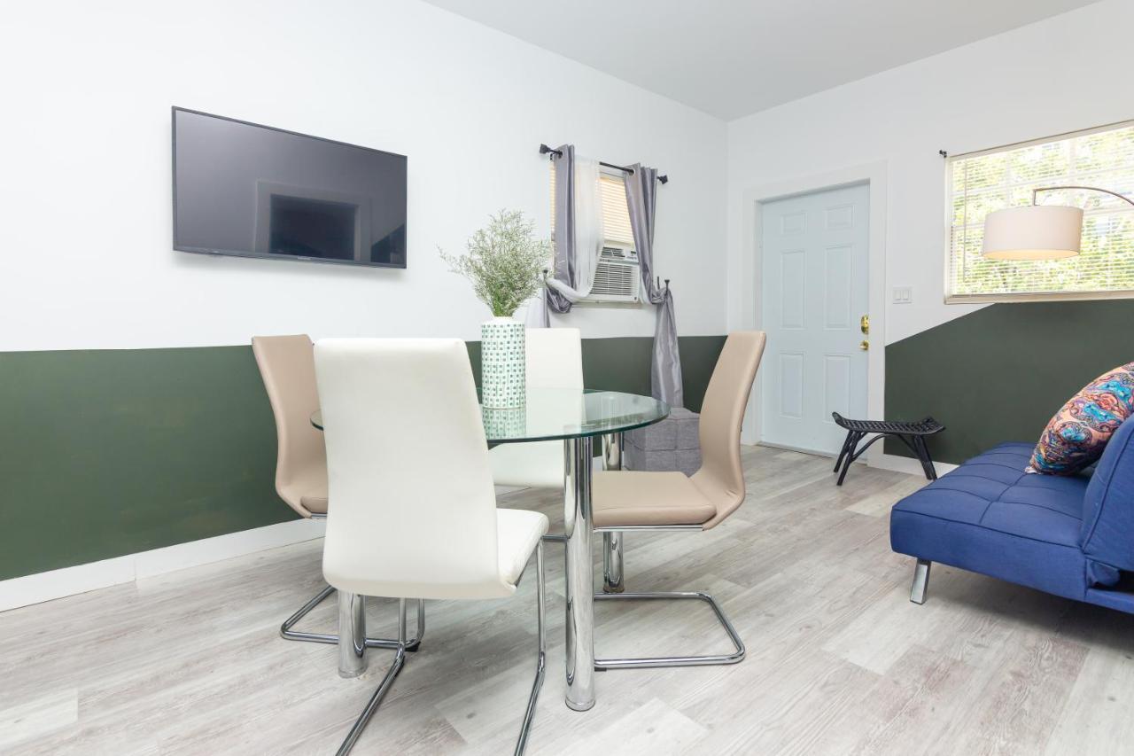 1 Bedroom Apartment With Balcony Miami - Heart Of Downtown Exterior photo